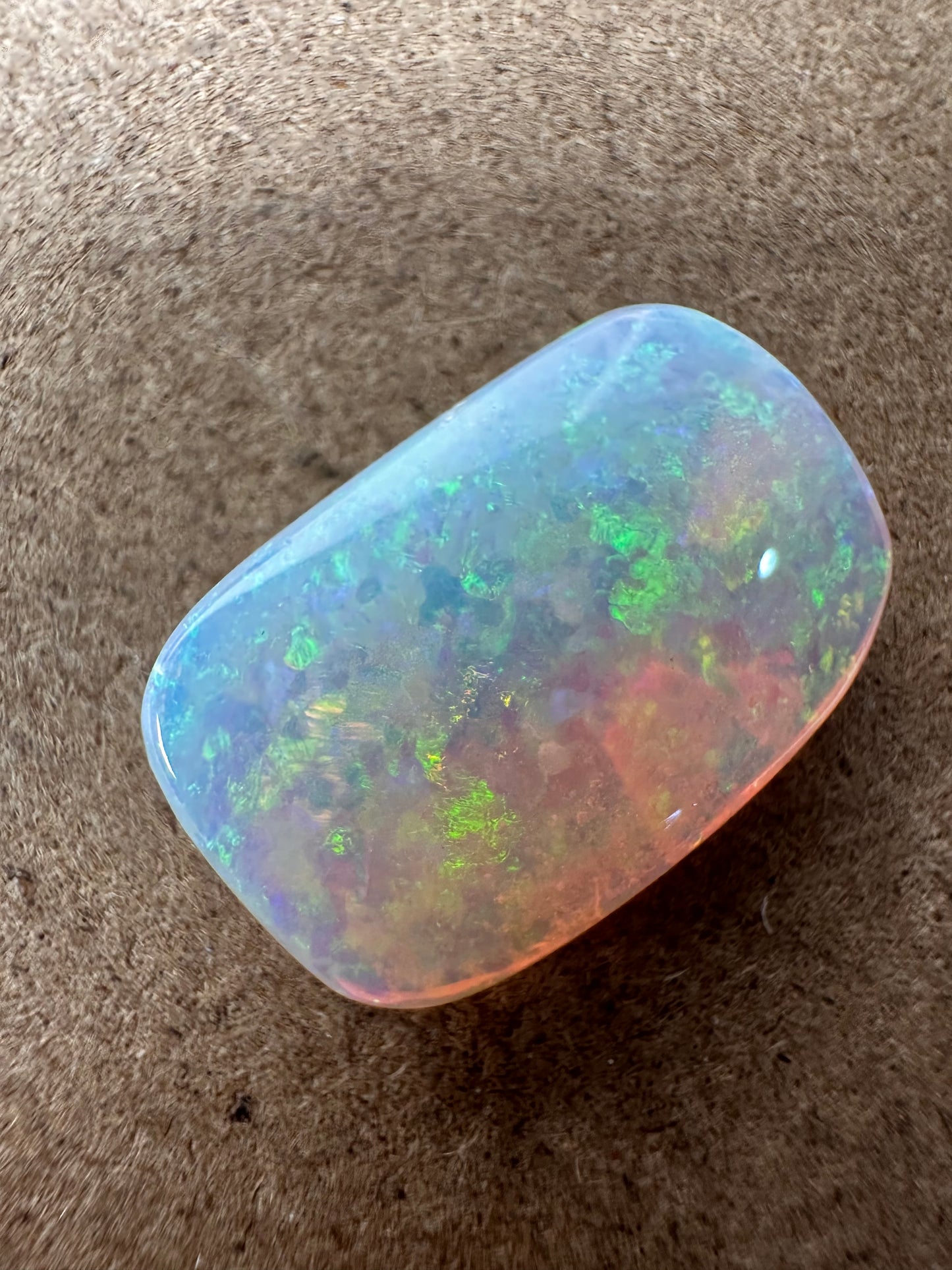 6.65 ct Opal Stone