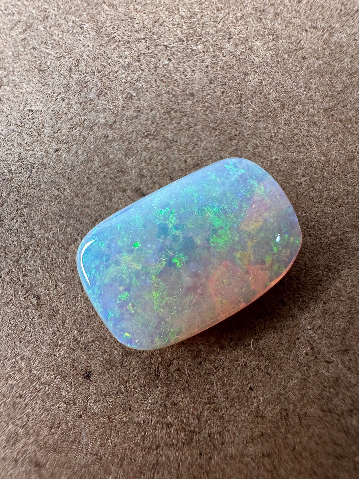 6.65 ct Opal Stone