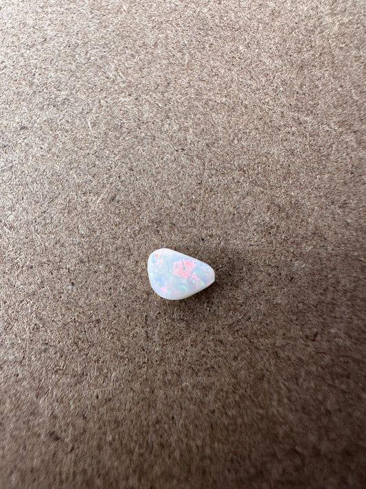 0.45 ct Opal Stone