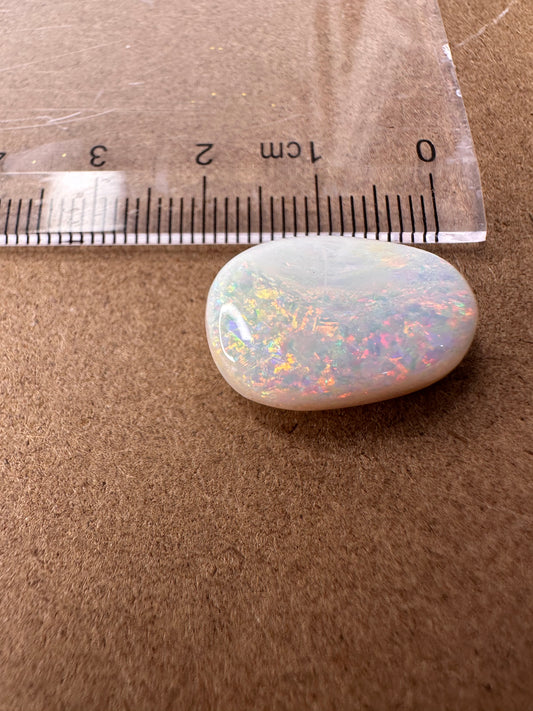 13.70 ct Opal Stone