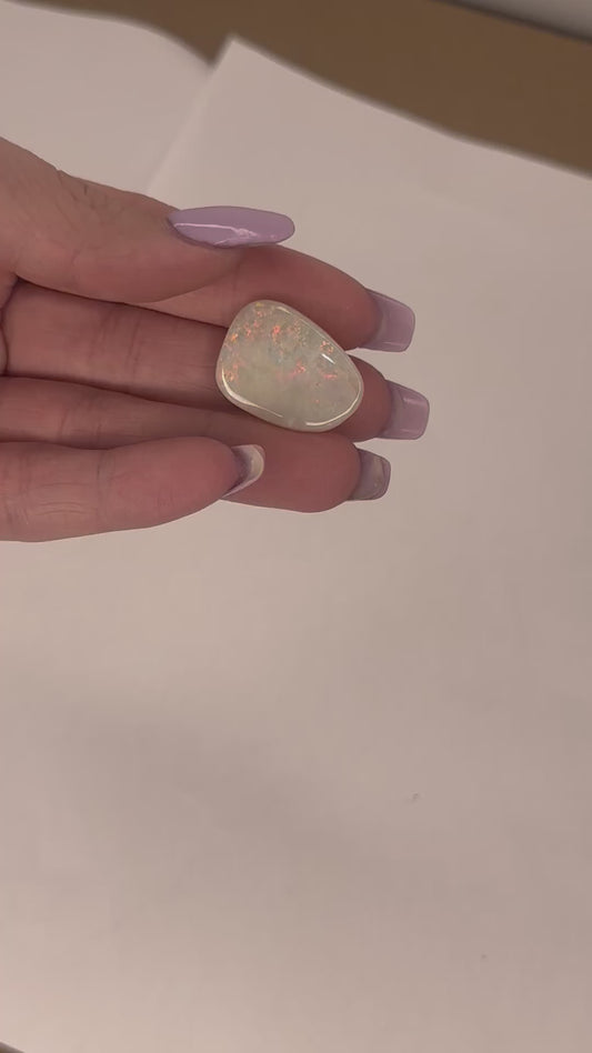 21.5 ct Opal Stone